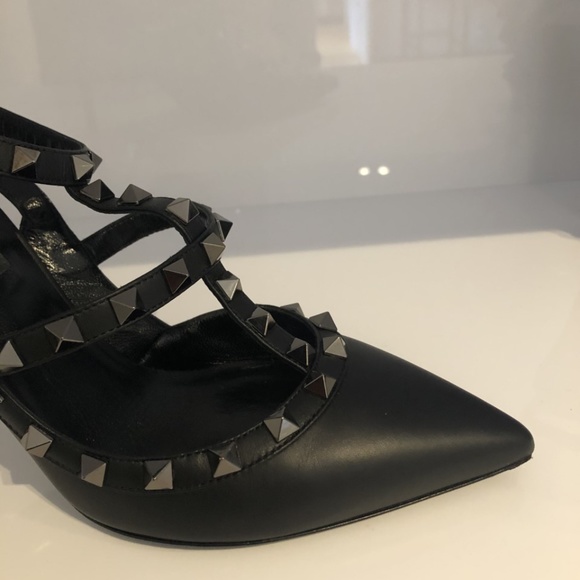 VALENTINO GARAVANI ROCKSTUD ANKLE STRAP PUMP - Picture 7 of 15